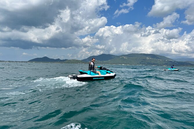 2.5 hours Pig Island-Virgin Islands & Snorkeling Jet Ski Safari - Price and value: what $223.39 per group really buys