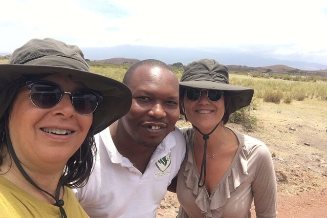 3-Days Masai Mara 4 x 4 Safari from Nairobi - Full-day Maasai Mara game drive: Big Five hunting, plus everything else