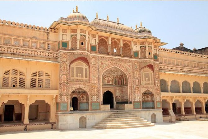 4-Day Ranthambore Tiger Safari Tour to Agra and Jaipur from Delhi - Delhi Highlights: Qutub Minar, India Gate, and Parliament views