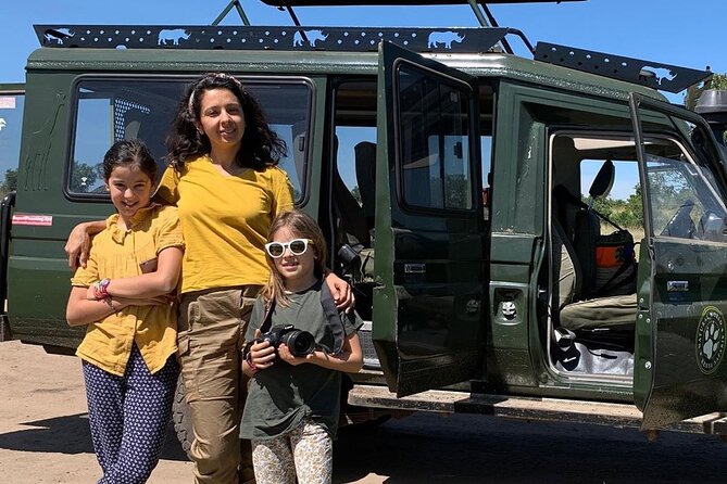 4 Days Tsavo West, Amboseli and Tsavo East National Park Safari - Day 1 Tsavo West: rhino sanctuary and volcanic history