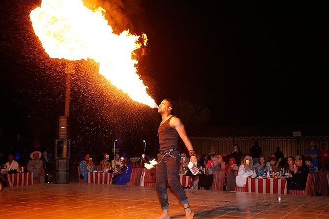 4X4 Dubai Desert Safari with BBQ Dinner and Lot More - What to pack and how to time your evening mood