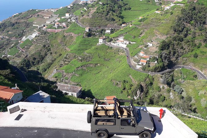 4x4 Safari Half day Poncha, Mountains, Vineyards and Cabo Girão Small group - Stop 1: Porto de Câmara de Lobos and the Fishing + Banana Story
