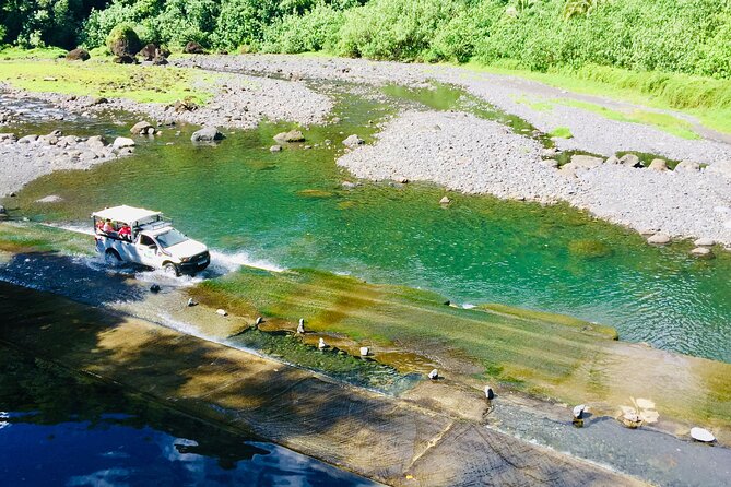 4x4 Safari HEREAKIMANU Tour in the Heart of Tahiti - Papenoo Valley: the day’s long “in the interior” stretch