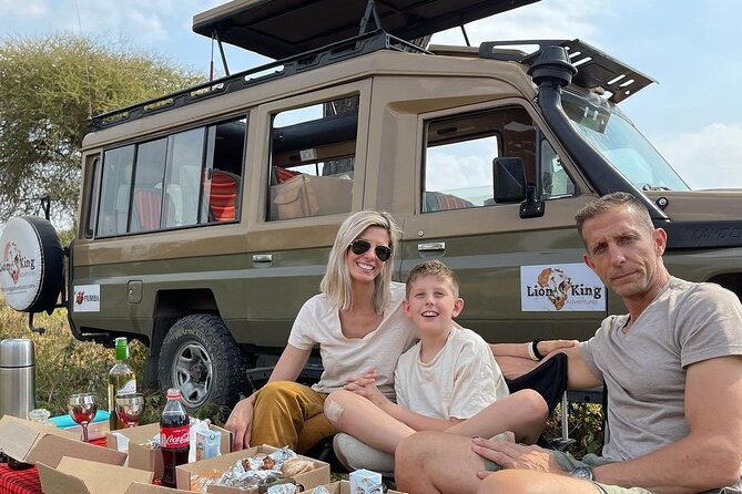 5 Days Best of Tanzania Luxury Safari Northern Circuit - Lake Manyara: Flamingos, Primates, and the Chance of Tree Cats