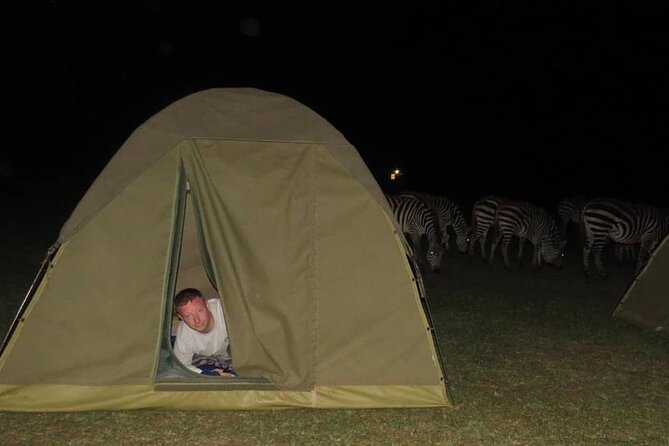 6 days Tanzania budget safari - Day 2: Ngorongoro crater viewpoints, an optional Maasai village, then Serengeti sunset