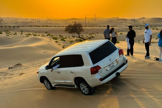 Abu Dhabi Desert Safari with Live Entertainment and Live BBQ - Live BBQ buffet with unlimited drinks: what’s actually on the plate