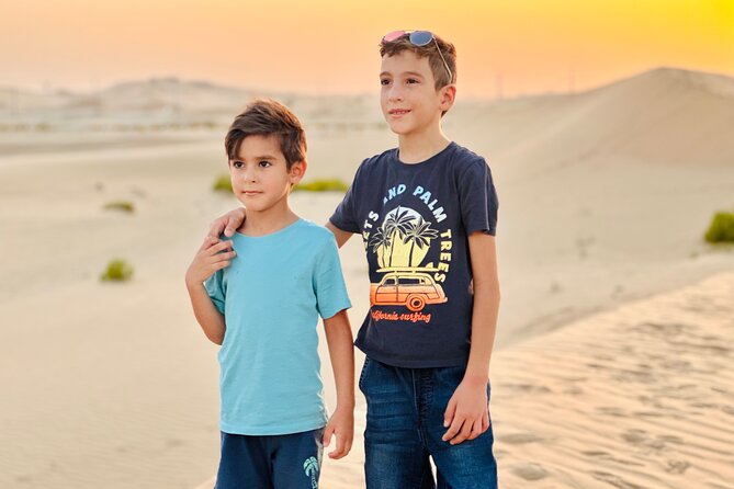 Abu Dhabi Desert Safari With Live Shows And BBQ Buffet Dinner - Two Worlds in One Evening: Thrills Plus a Desert Dinner Show
