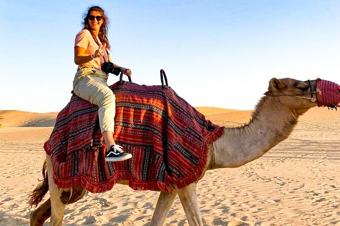 Abu Dhabi: Evening Desert Safari with Camel Ride, BBQ & Live Show - Stargazing when the lights go off: the desert’s quiet finale