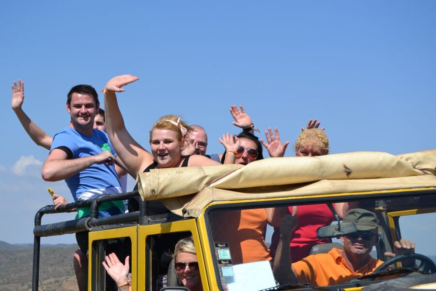 Algarve Jeep Safari Full-Day - From hotel pickup to Algarve mountains: the day’s rhythm