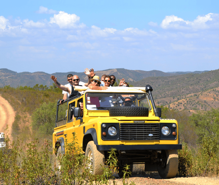 Algarve Jeep Safari Half-Day - Views from strategic stops: where the photo angles come from