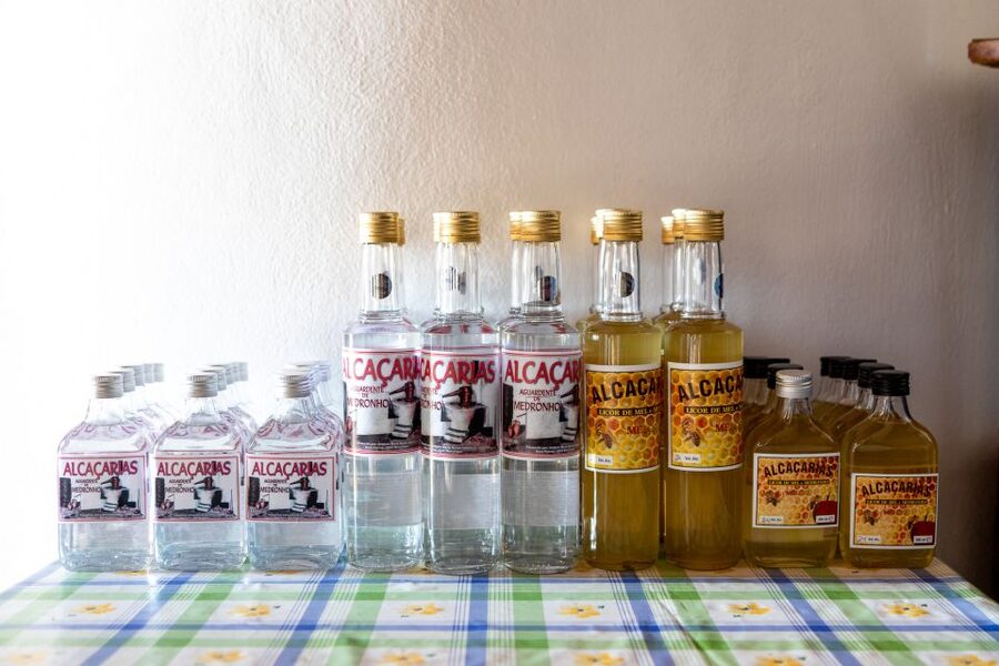 Algarve: Jeep Safari with Distillery Visit & Lunch - Honey the Traditional Way: The Sweet Stop That Feels Like Evidence