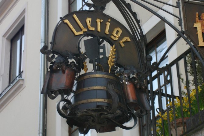 Altbier safari in Düsseldorf - Price and Portion Reality: Is $43.85 Worth It