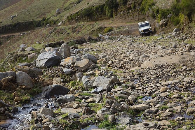 Amazing West - Jeep Safari Tour - Full Day - Shared Tour - Seixal’s black sand coast and Poças das Lesmas