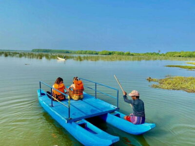 Arugambay :Pottuvil Lagoon Mangrove Eco Boat Safari Tours - Getting to the lagoon from Arugam Bay by tuk tuk