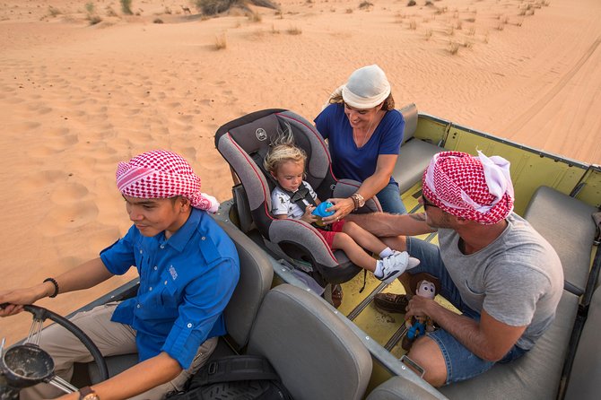 Authentic Safari in Vintage Land Rover with Traditional Dinner - Emirati Performances, Premium Shisha, and Platinum Stargazing