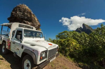 Bora Bora by Land and Sea: 4WD Safari and Snorkel - The 4WD mountain loop: viewpoints, caldera rocks, and WWII relics