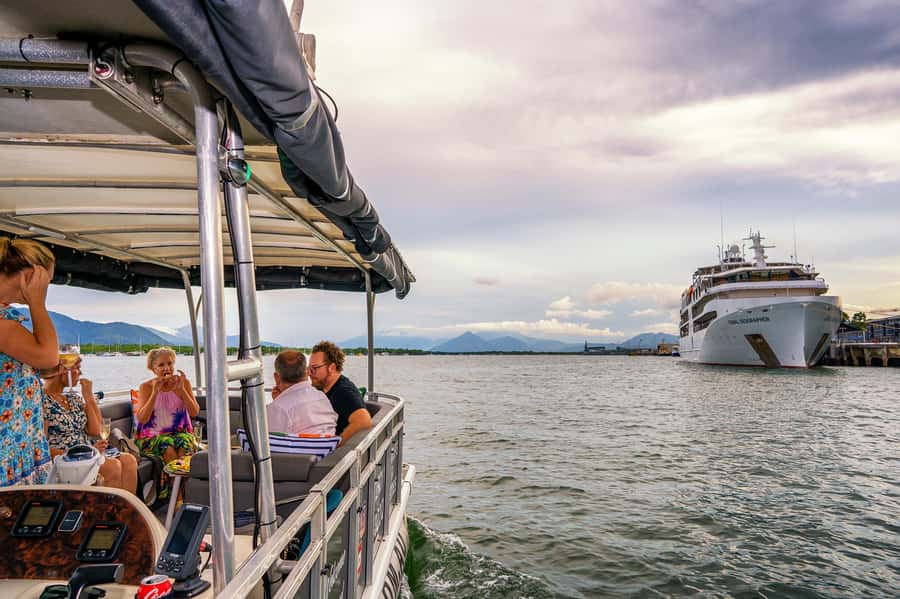 Cairns: Sightseeing River Boat Safari with Soft Drinks - Wildlife spotting without the stress: what to watch for