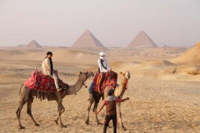 Cairo: Giza Pyramids Tour with Quad Bike Safari & Camel Ride - Great Pyramids of Giza and the Sphinx: seeing the main monuments without getting lost