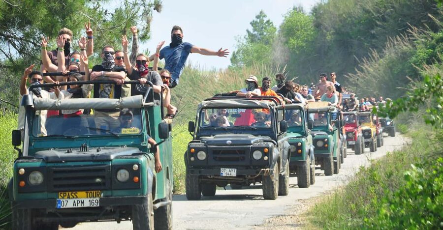 City of Side: Jeep Safari & Green Lake Boat Trip with Lunch - Green Canyon and Oymapınar Dam: the photo stop that feels like a reset