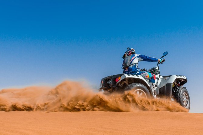 Classic Dubai Desert Safari with BBQ Dinner and Camp activities - What to Pack: Clothes, Shoes, and Desert Heat Reality