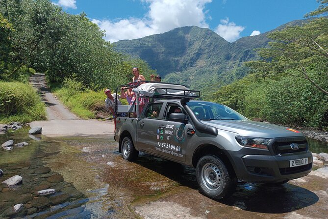 Découvrez le Mana durant la traversée de Tahiti en 4x4 Safari - Key highlights to expect