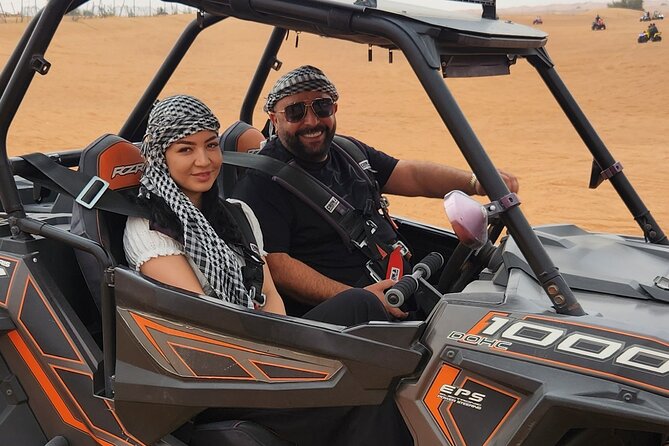 Desert Safari Dubai by 4x4 Vehicle - Live entertainment at the desert camp: what you’ll actually see