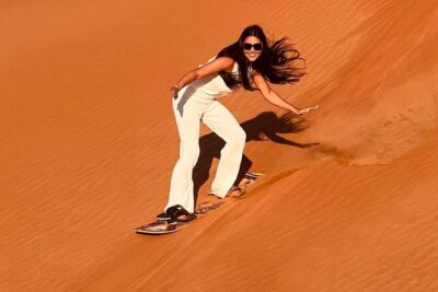 Desert Safari Dubai Red Dunes Safari With Live BBQ Buffet Dinner - Land Cruiser Dune Bashing: The 30-Minute Thrill You Actually Came For