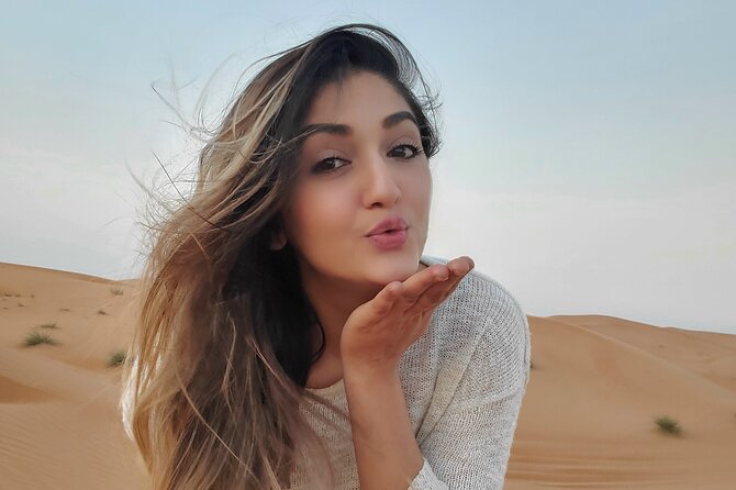 Desert Safari Dubai (VIP Package ) - Live BBQ dinner and entertainment: what a VIP camp meal really means