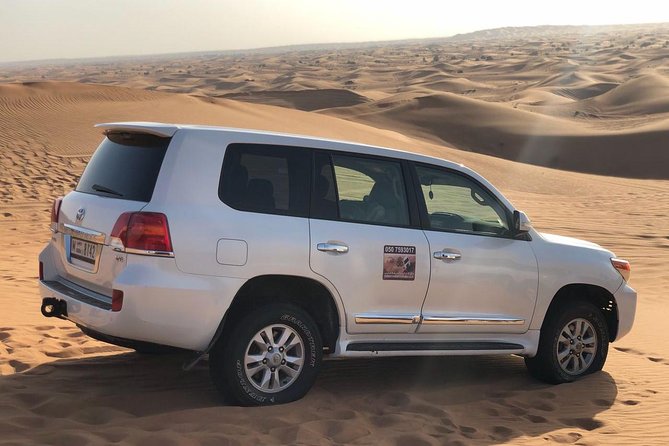 Desert Safari Dubai with BBQ Dinner and Belly Dance - Key highlights at a glance