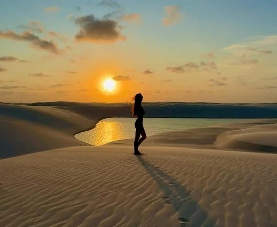 Doha: Inland Sea Desert Safari with Sunset & Sunrise Views - 4×4 dune bashing: fun, fast, and worth coming prepared