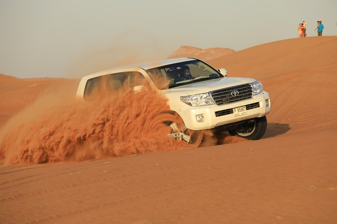 Dubai: Adventure Evening Desert Safari, Camel Ride, Shows & BBQ Dinner - Arrival at Al Khayma: Qahwa, Majlis Seating, and Camel Time