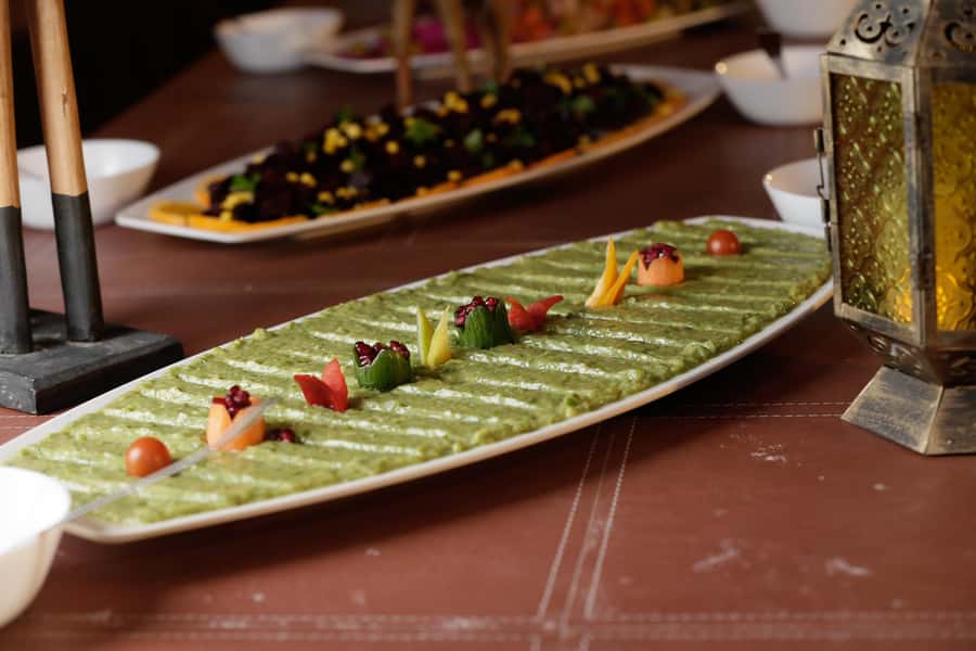 Dubai: Bedouin Camp, Dune Safari, Falcon Show & BBQ Dinner - Sandboarding (About 10 Minutes): Try It Once, Then Decide