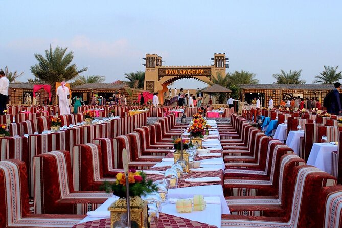 Dubai Desert Safari with BBQ and 4WD Land Cruiser Dune Bashing - Henna painting on hands and feet: the practical way to do it