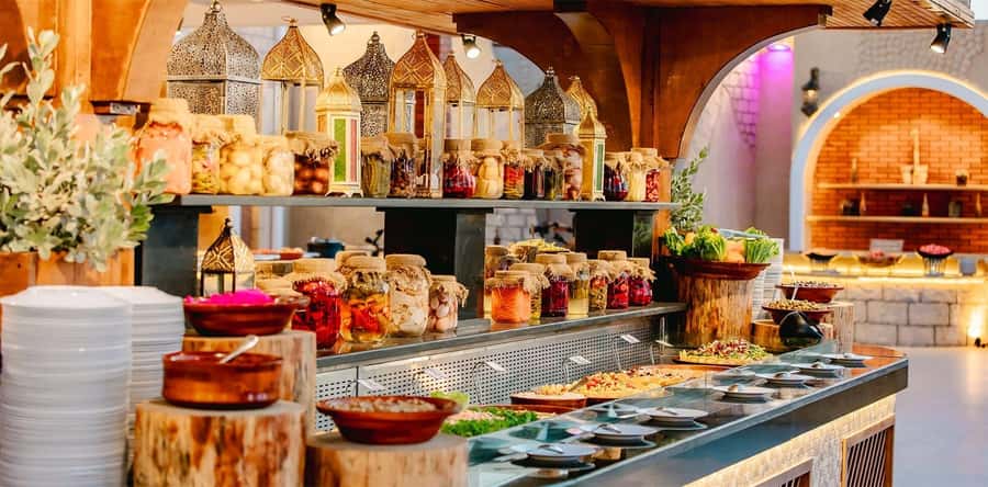 Dubai: Desert Safari with BBQ Dinner - Henna Painting and Traditional Dress: The Low-Effort Cultural Touch