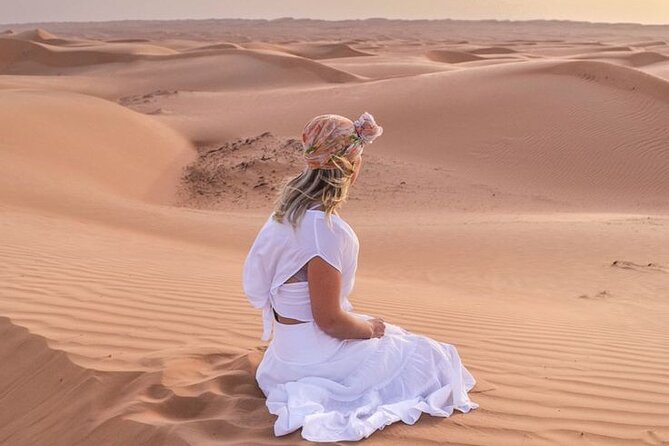 Dubai Desert Safari With Buffet Dinner Tour - What This Dubai Desert Safari Feels Like (In Real Terms)