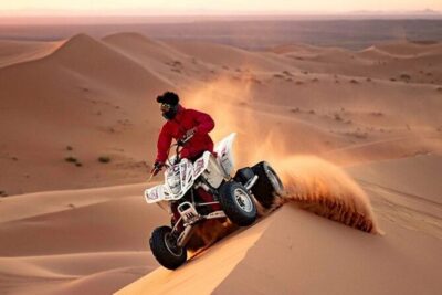 Dubai Desert Safari With Buffet Dinner Tour - Getting There: 4x4 Pickup, Camel Farm Drive-Through, Then Straight to Action
