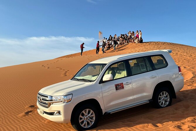Dubai Evening Desert Safari - Guided 4x4 dune bashing: thrill with a leash (in a good way)