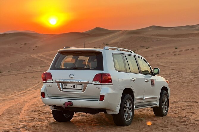 Dubai Evening Desert Safari - Sheesha and the BBQ dinner: how the night lands