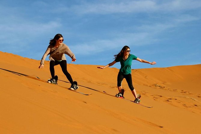 Dubai Evening4x4Desert Safari BBQ Dinner,4 Live Shows,Camel Ride - The live shows: Tanura, belly dance, and fire