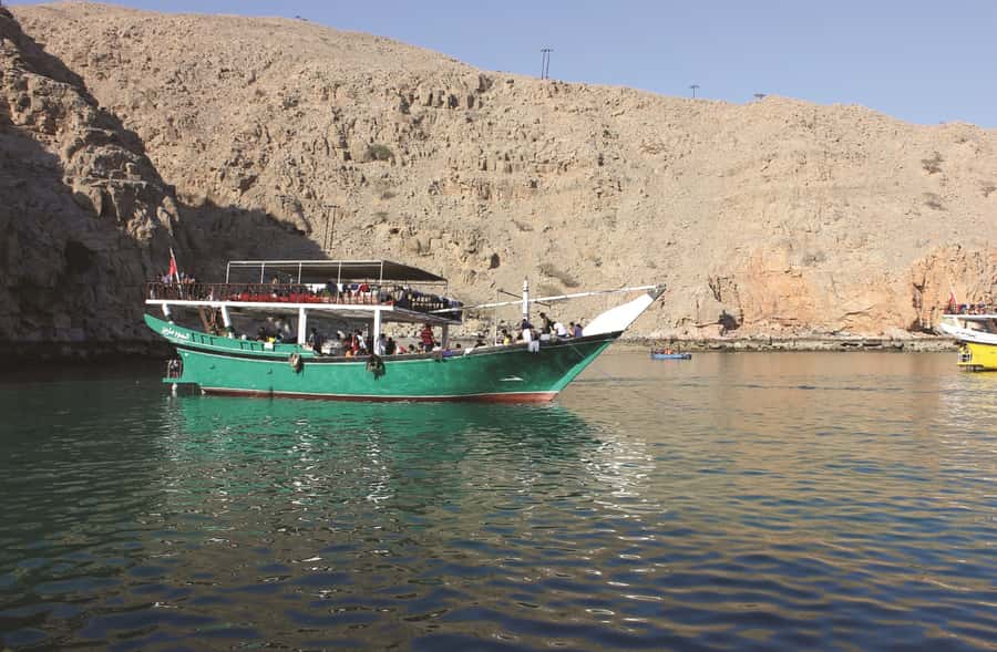 Dubai: Full-Day Sea Safari to Musandam - Getting to Oman: Early Pickup, Road Time, and Passport Paperwork