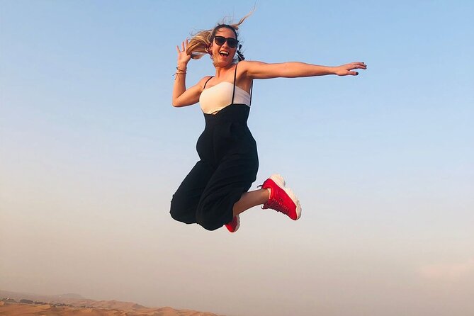 Dubai Morning Desert Safari with Sandboarding & Camel Ride - Morning Desert Safari in Sharjah: Why Start Early