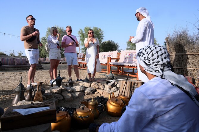 Dubai: Morning Safari by Vintage G Class & Al Marmoom Experience - Traditional Bedouin Breakfast: More Than a Token Meal