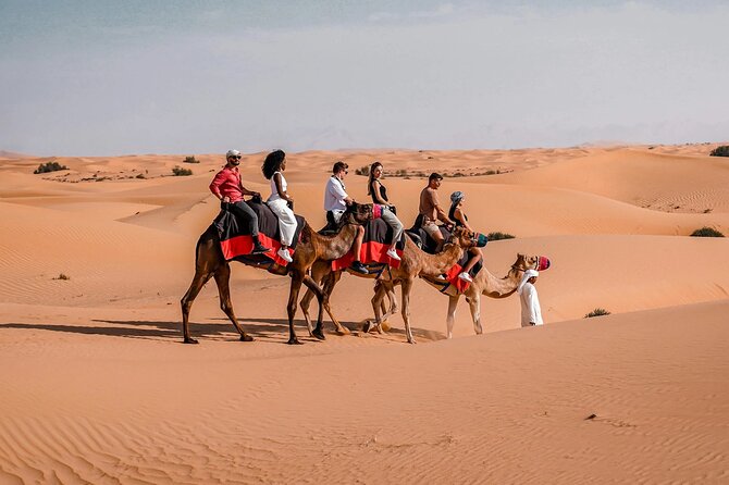 Dubai Private Evening Desert Safari - The Dinner Show Package: Belly Dance, Tanoora, and Fire