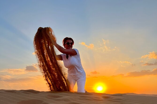 Dubai Red Desert Safari on Private 4x4, Sand Boarding, Camel 4hrs - Short Camel Ride: A Quick Classic Moment