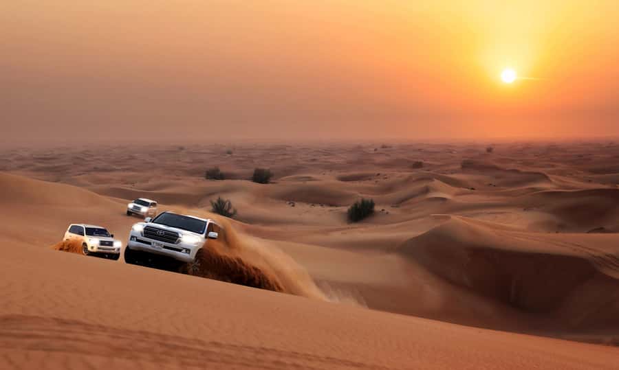 Dubai: Red Dune Desert Safari, Quad Bike, Camels, and BBQ - BBQ dinner and entertainment: what you eat and how the evening flows