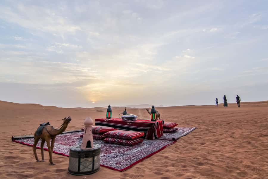 Dubai: Sunrise Desert Jeep Safari with Wildlife Experience - Watching the Arabian Oryx: Wildlife Without the Full Guesswork