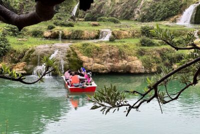 East Salalah Mountain Safari, Wadi Darbat, Beach, Camels, Dunes - Taqah Beach to Taqah Castle: sea views, birds, and Taqa stone details