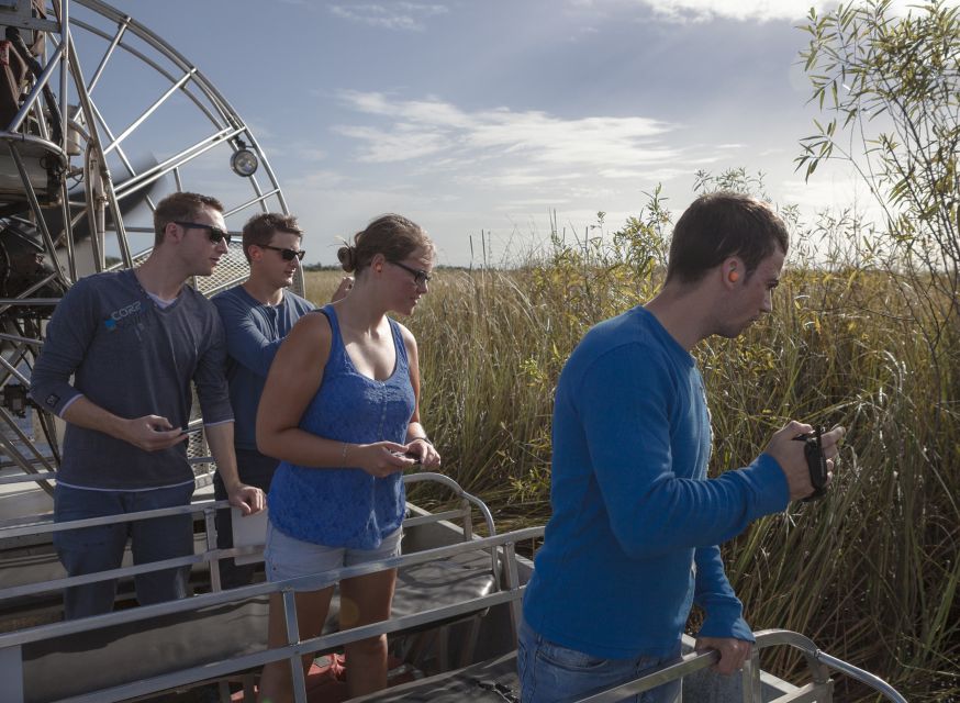 Everglades Day Safari from Fort Lauderdale - Lunch at a waterside stop: what’s included and how to use it