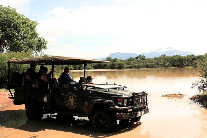 Exclusive Morning Game Drive Safari near Hoedspruit - Food and drinks that actually keep you comfortable