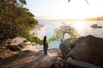 Fitzroy Island: Full-Day Ferry & Snorkel Safari Guided Tour - Cairns to Fitzroy: the 8:00 AM ferry and the 45-minute reality